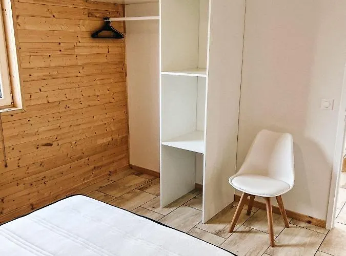 Des Illes Saint Martin Iiii Alpehytte Prat-Bonrepaux