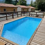 Domek alpejski Des Illes Saint Martin Iiii